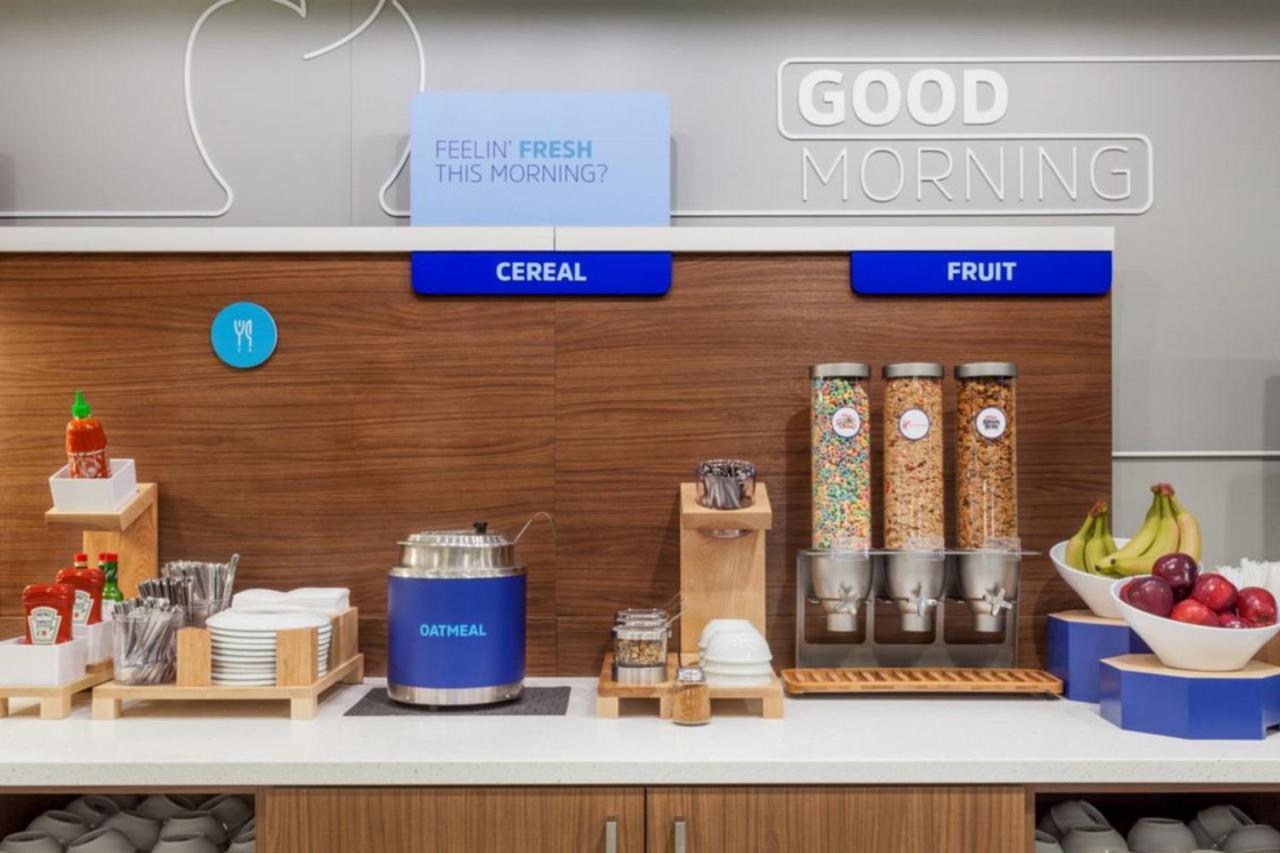 Holiday Inn Express & Suites - Austin - Manor By Ihg Extérieur photo