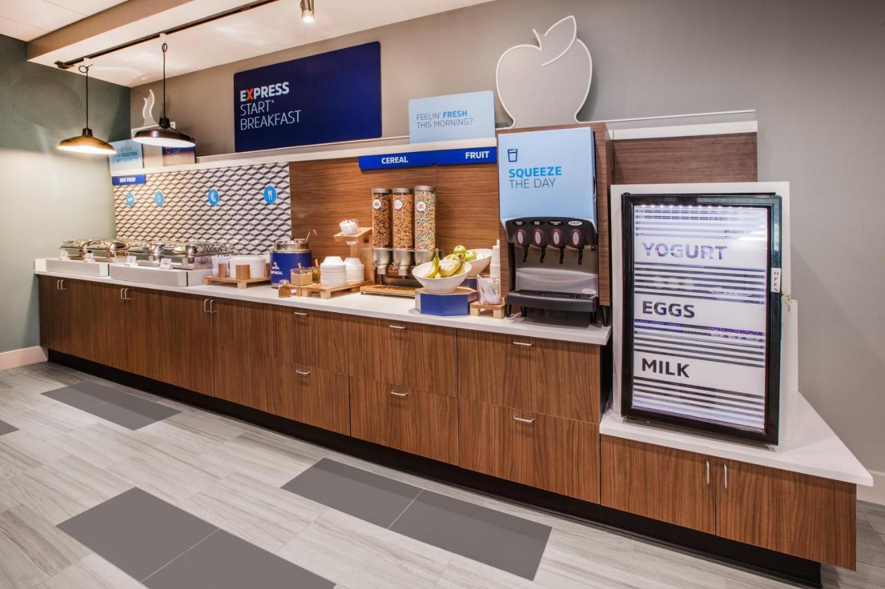 Holiday Inn Express & Suites - Austin - Manor By Ihg Extérieur photo